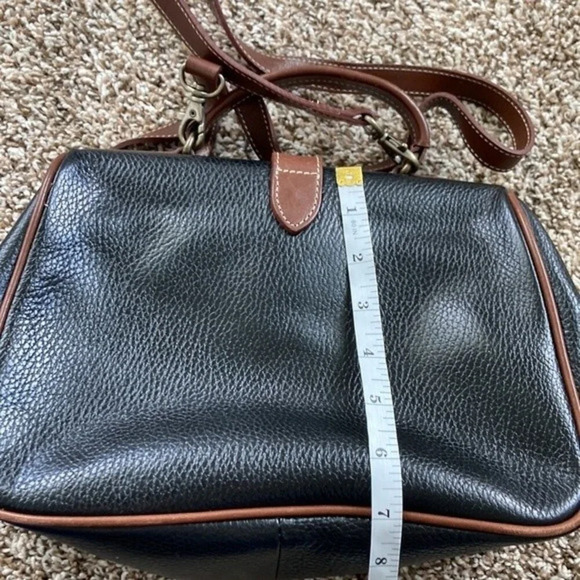 Vintage Talbots Black Brown Crossbody Bag - Picture 10 of 16